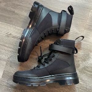 Dr. Martens Combs Tech